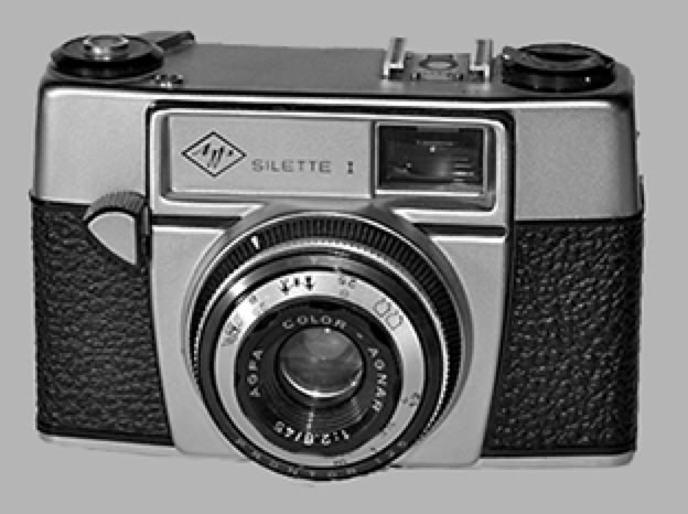 erste Kleinbildkamera